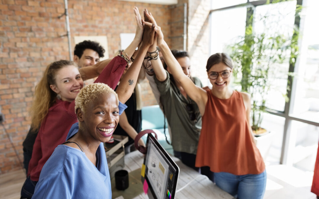 The Power of Daily Team Huddles to Build Workplace Culture